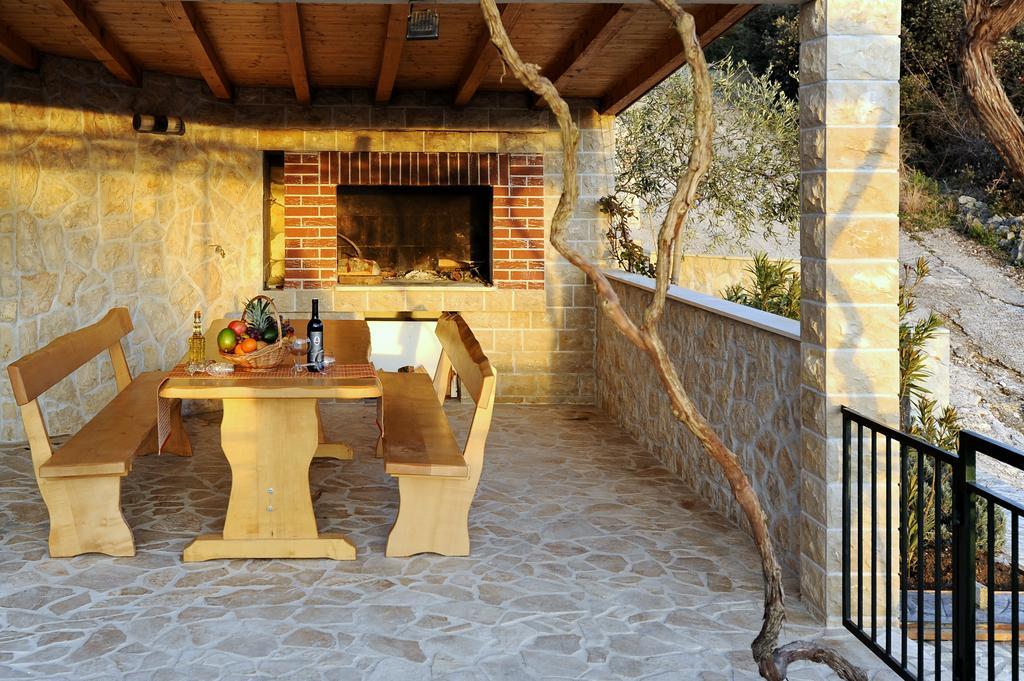 Holiday Home Mirna Vala Sevid Dış mekan fotoğraf
