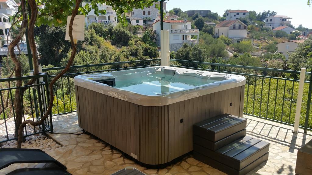 Holiday Home Mirna Vala Sevid Dış mekan fotoğraf