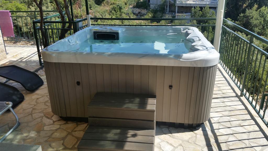 Holiday Home Mirna Vala Sevid Dış mekan fotoğraf